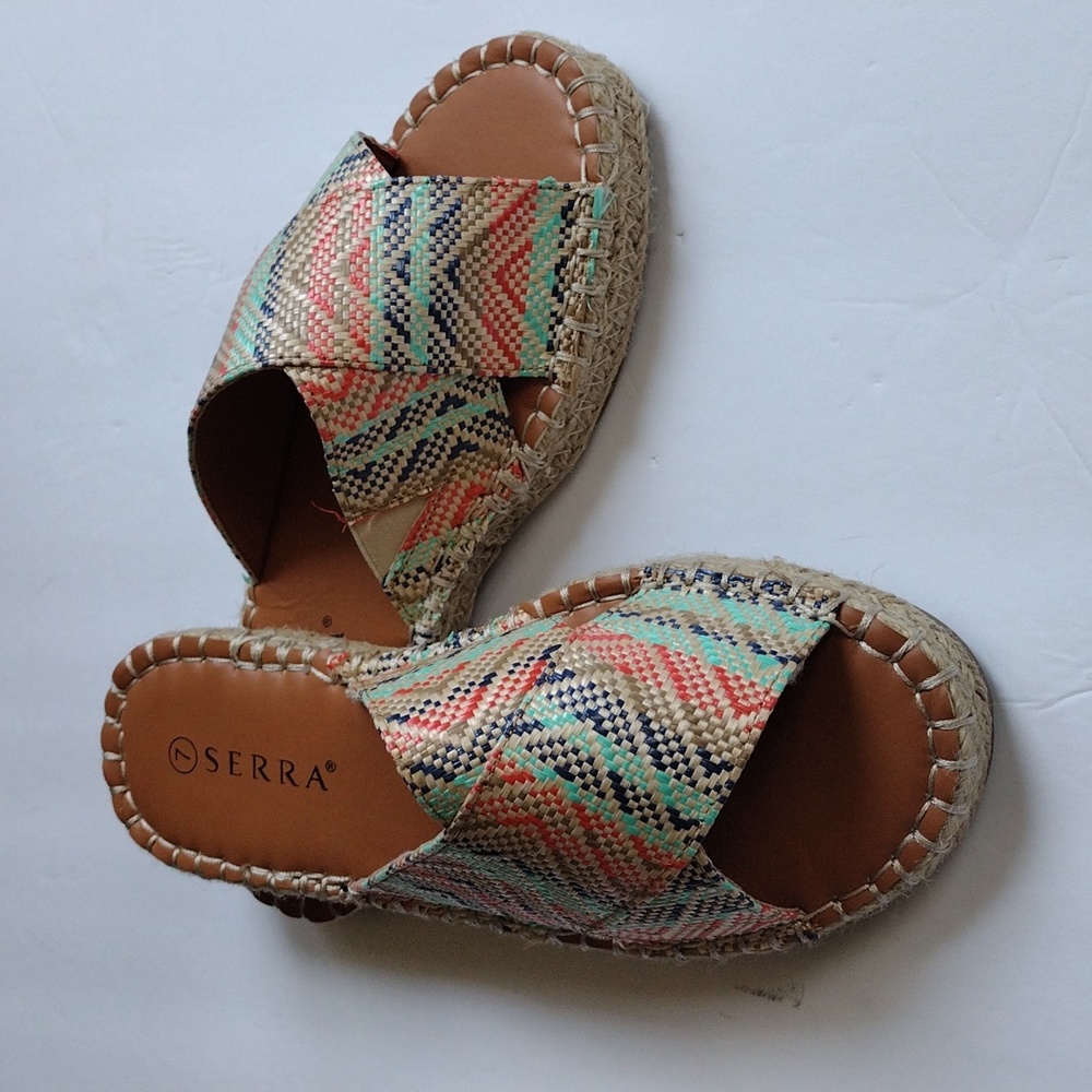 SERRA SANDALS Women's shoes| Size 7